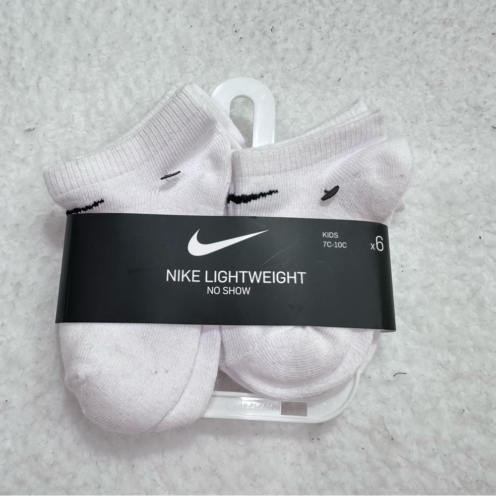 Boys White Nike Socks